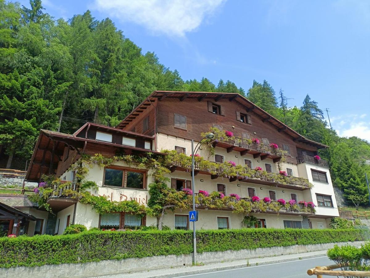 Hotel Daniela Bormio Luaran gambar