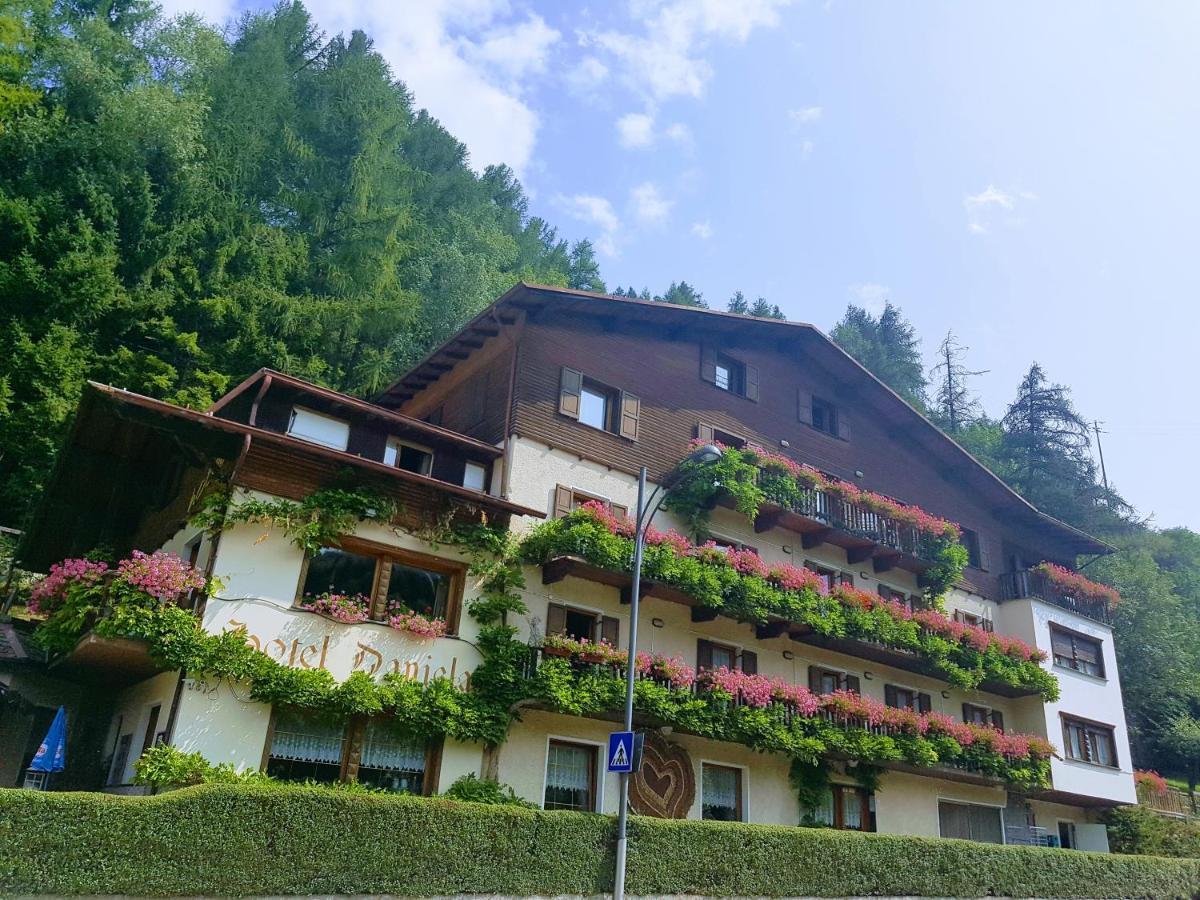 Hotel Daniela Bormio Luaran gambar