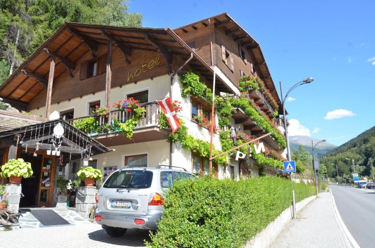 Hotel Daniela Bormio Luaran gambar